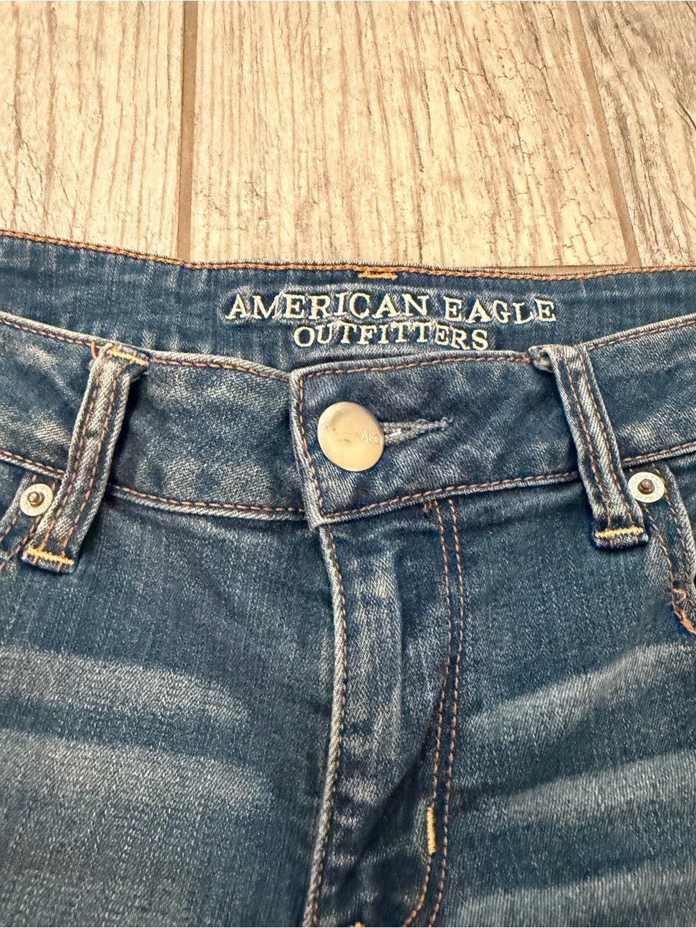 American Eagle Y2K Super Low Shortie Denim Shorts - Picture 3 of 6